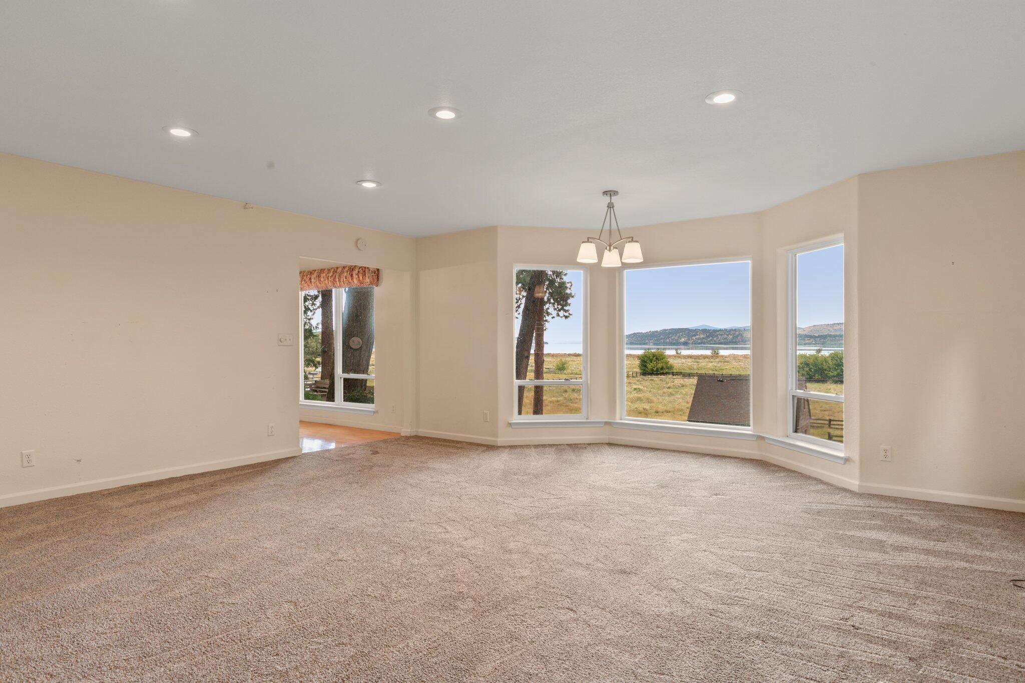 Lake Shore Gardens - Residential