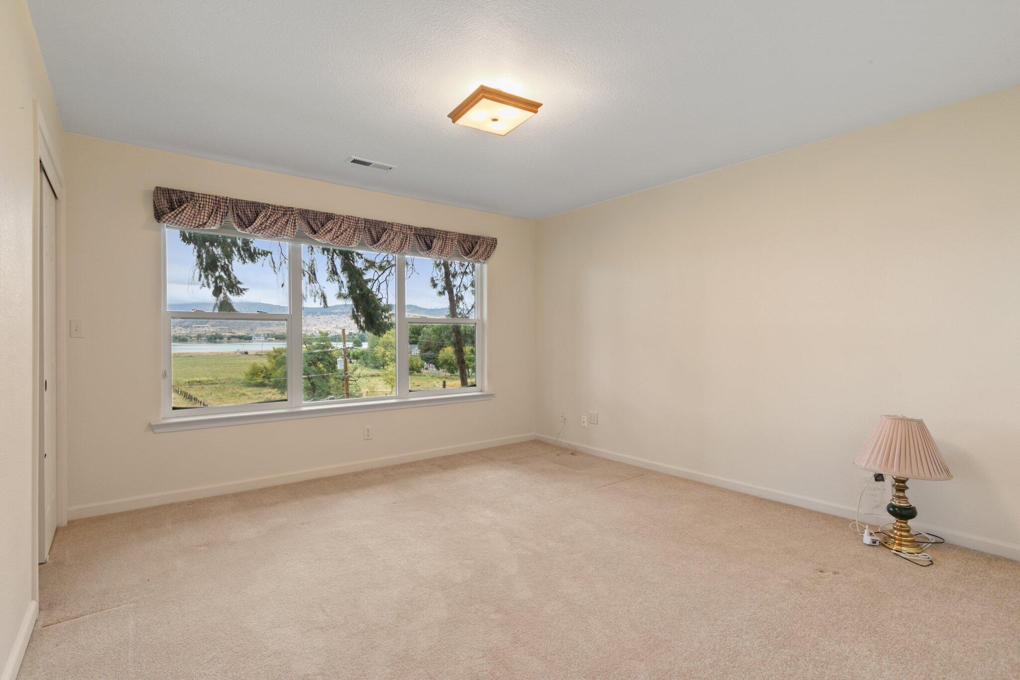 Lake Shore Gardens - Residential