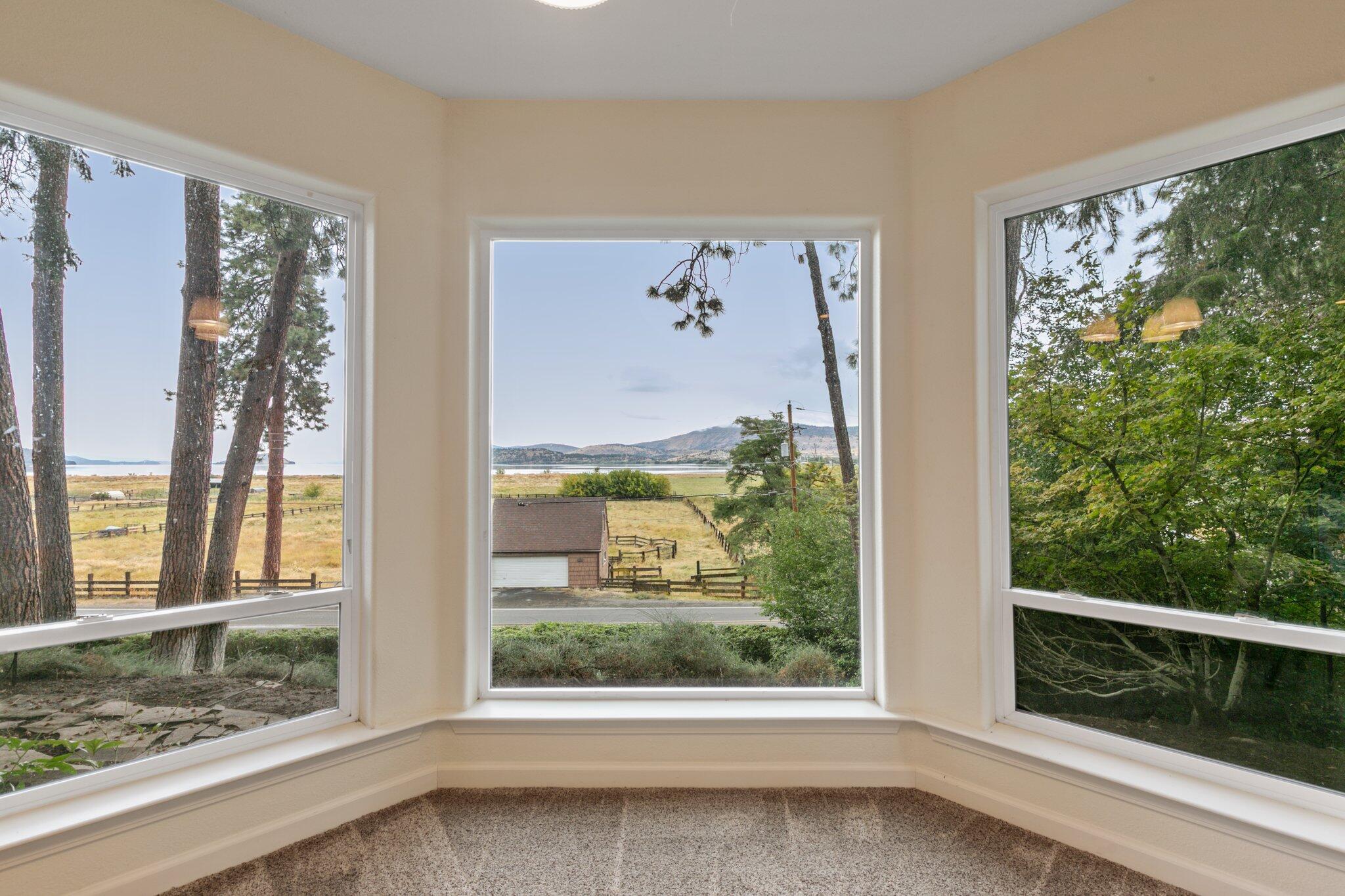 Lake Shore Gardens - Residential