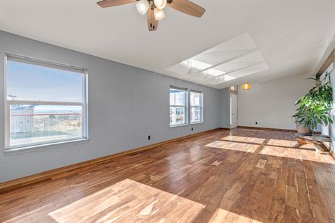 Tiny photo for 17465 Harpold Road, Malin, OR 97632 (MLS # 220212753)