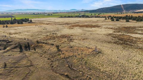 Tiny photo for 17465 Harpold Road, Malin, OR 97632 (MLS # 220212753)