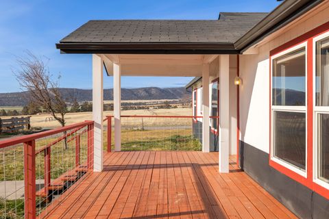 Tiny photo for 17465 Harpold Road, Malin, OR 97632 (MLS # 220212753)