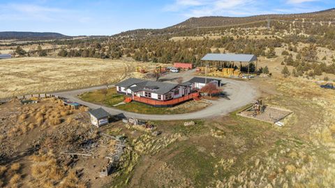 Tiny photo for 17465 Harpold Road, Malin, OR 97632 (MLS # 220212753)