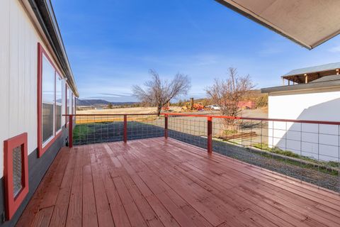Tiny photo for 17465 Harpold Road, Malin, OR 97632 (MLS # 220212753)