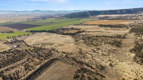 Tiny photo for 17465 Harpold Road, Malin, OR 97632 (MLS # 220212753)