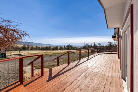 Tiny photo for 17465 Harpold Road, Malin, OR 97632 (MLS # 220212753)