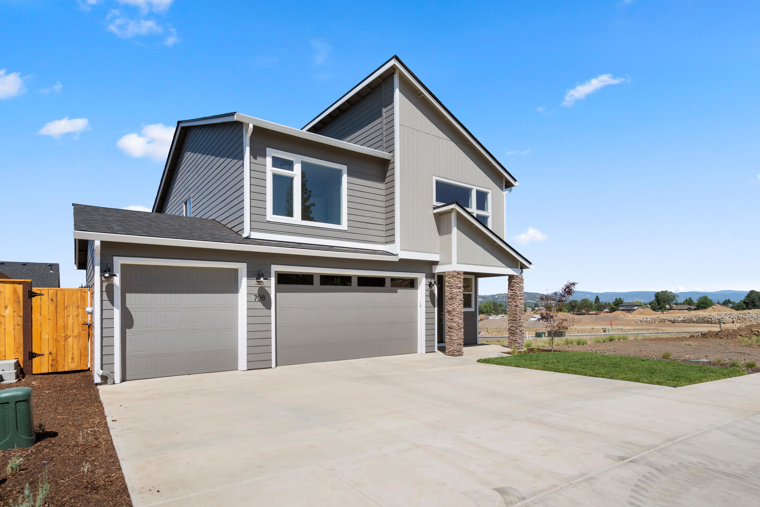 Eagle Point Golf Community - Residential