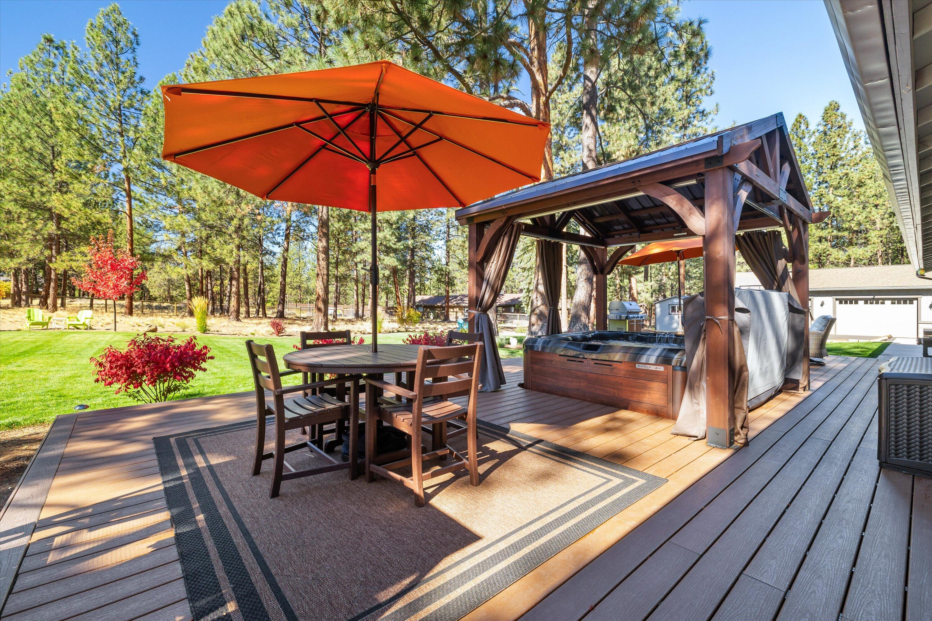 Woodside Ranch - Residential