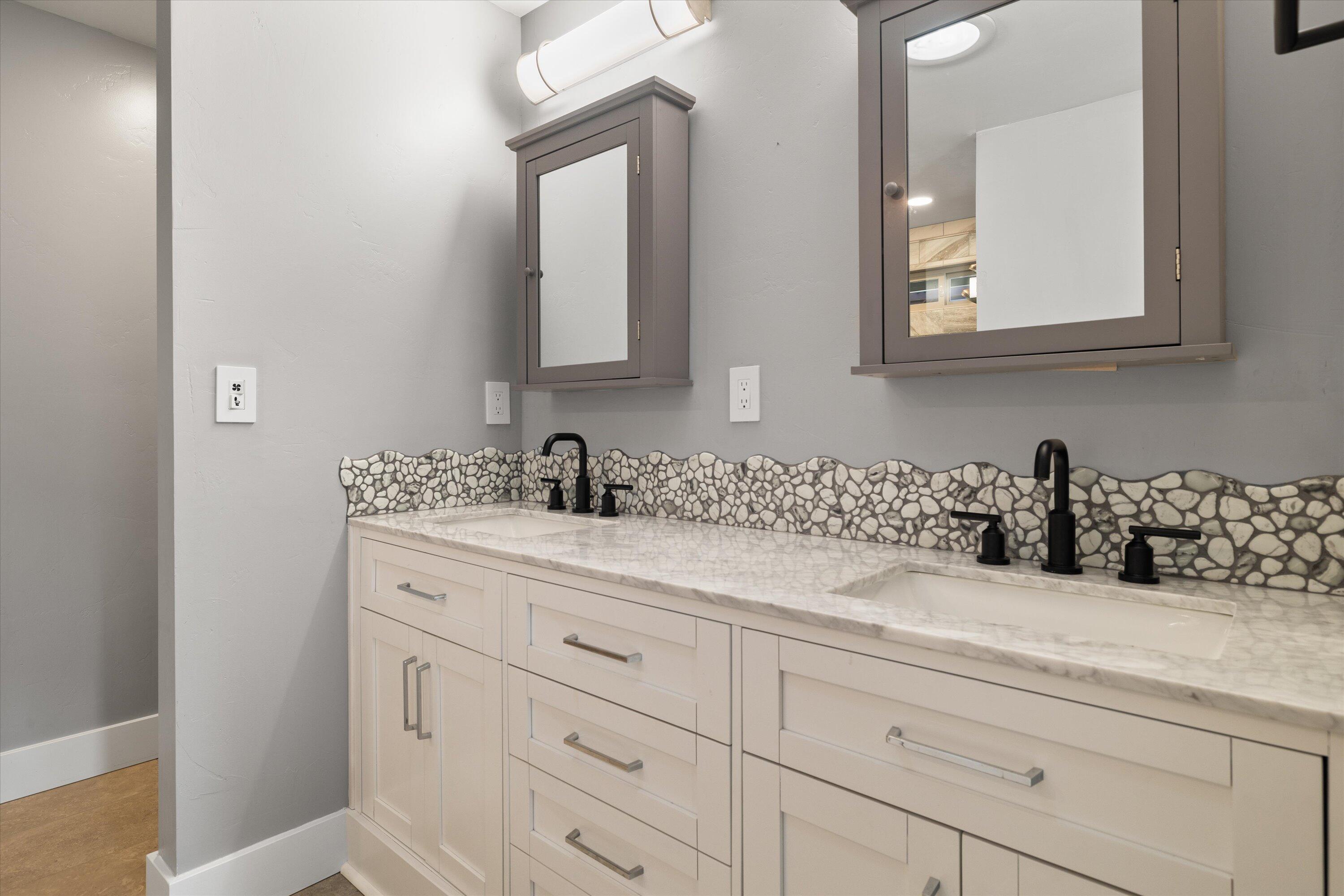 Woodside Ranch - Residential