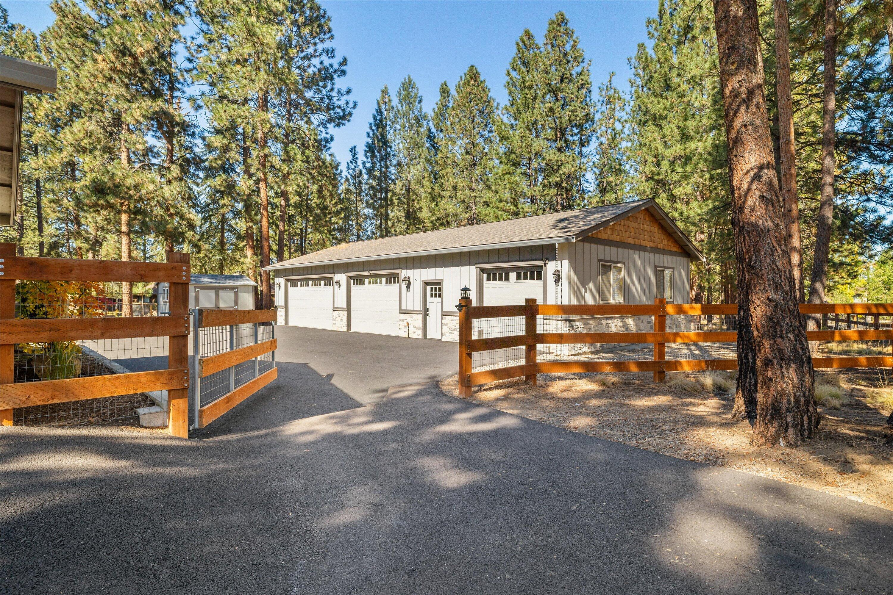 Woodside Ranch - Residential