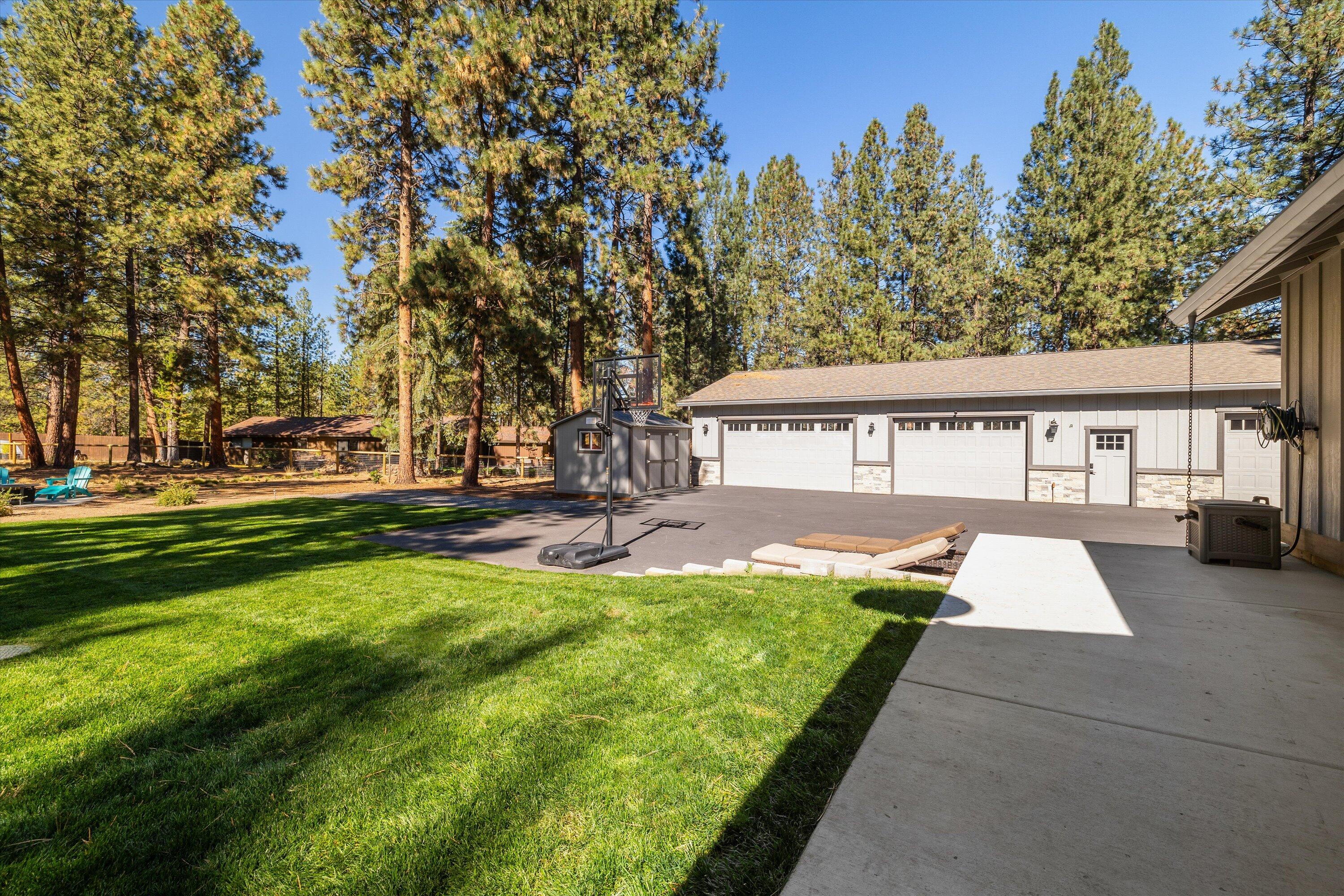 Woodside Ranch - Residential