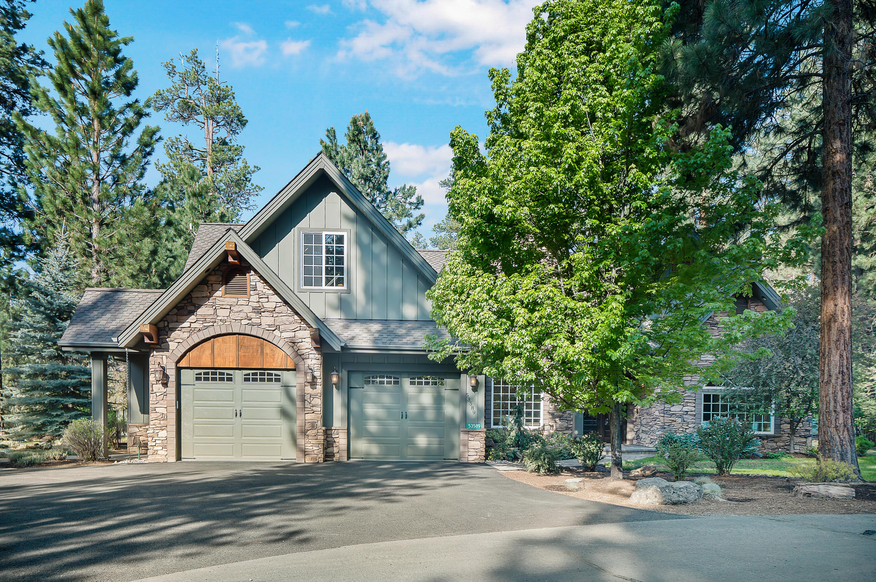 53589 Wildriver Way