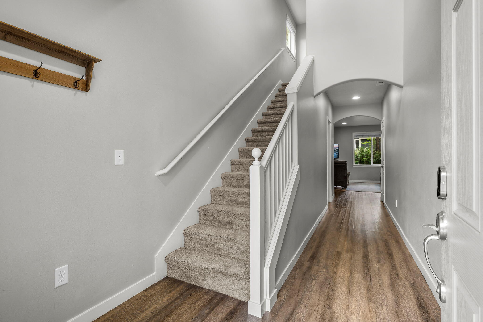 21267 Thornhill Lane