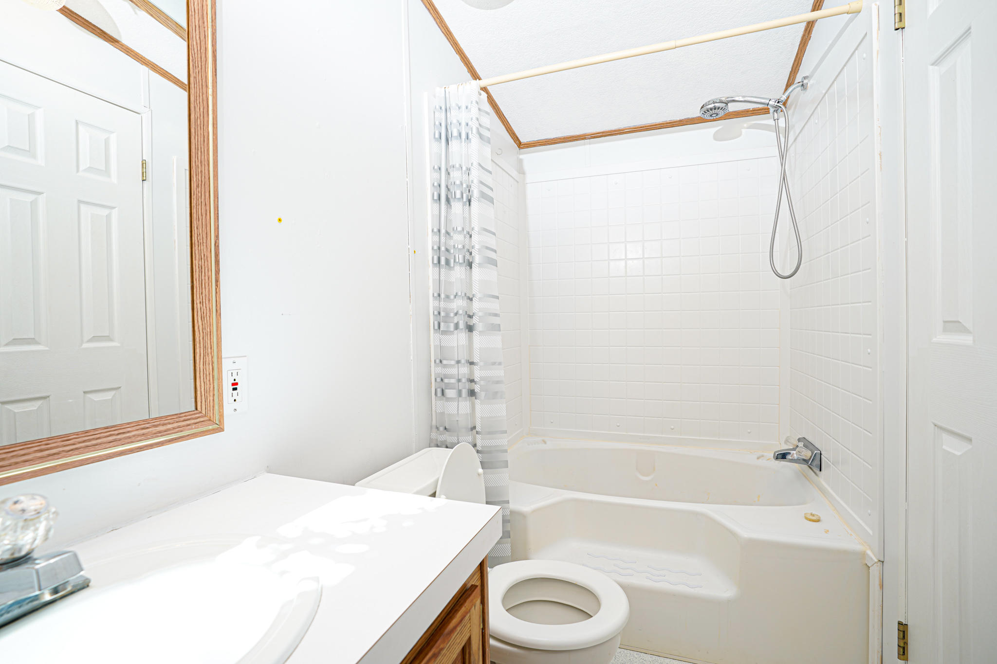 Sun Forest Estates - Residential