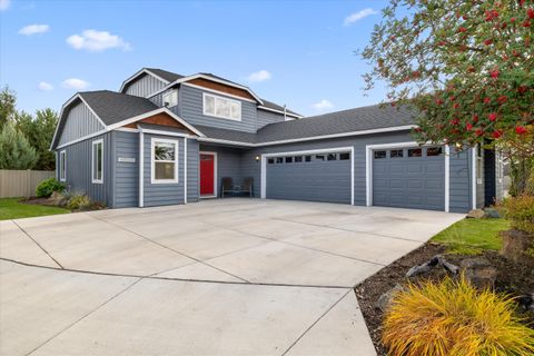 19557 Sager Loop Bend OR 97702