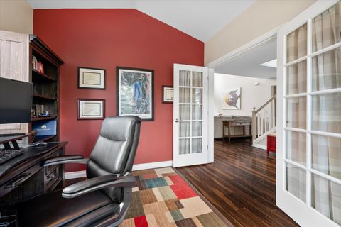 Tiny photo for 19557 Sager Loop, Bend, OR 97702 (MLS # 220213922)