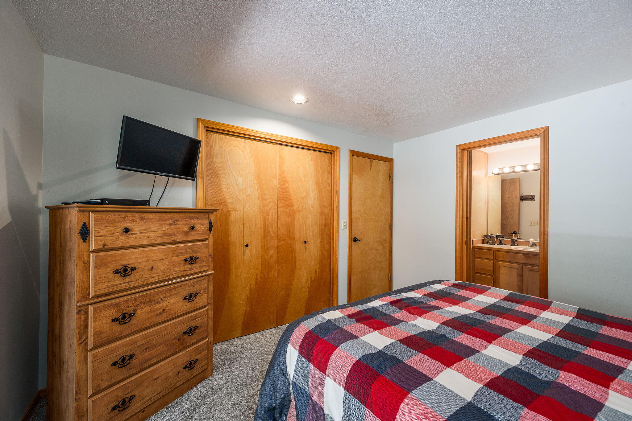 Fairway Point Villag - Residential