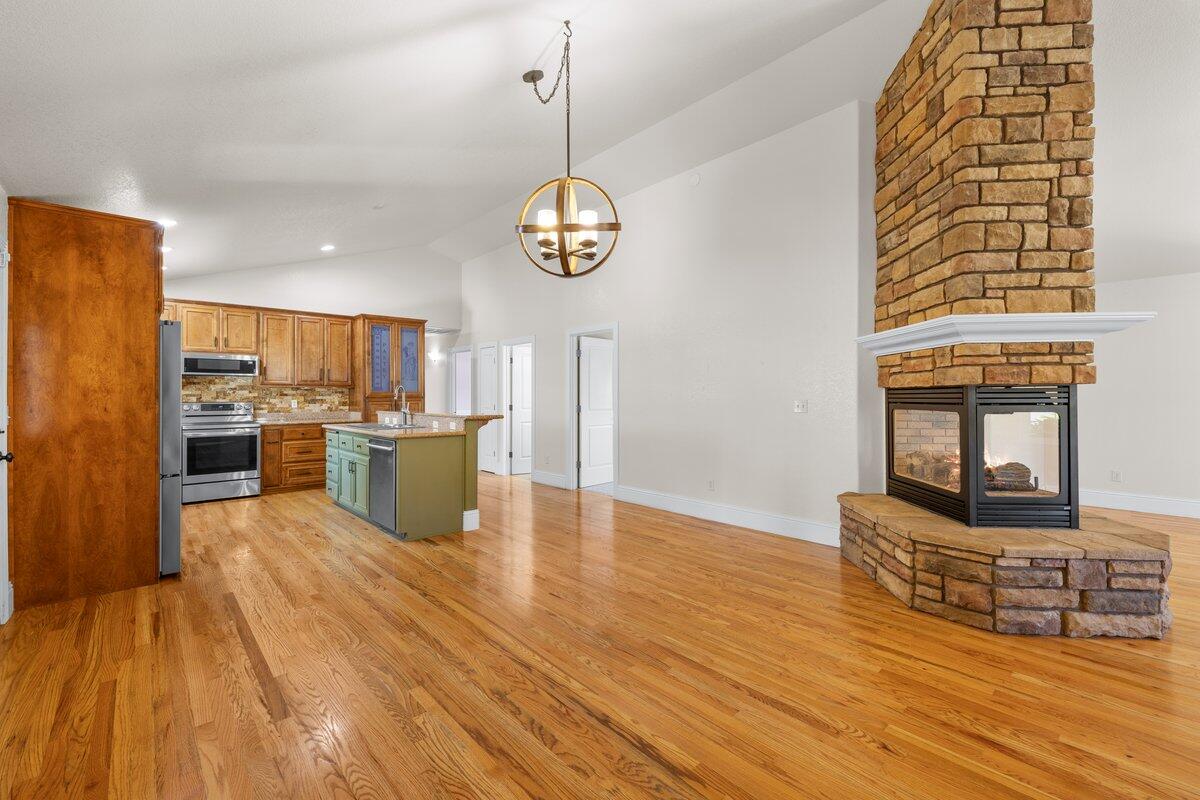 Eagle Point Meadows - Residential