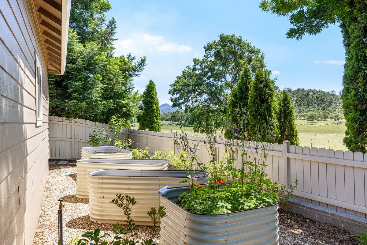 Eagle Point Meadows - Residential