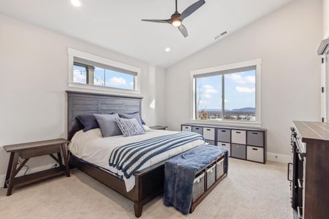 Tiny photo for 3038 NW Butte View Drive, Bend, OR 97703 (MLS # 220224590)