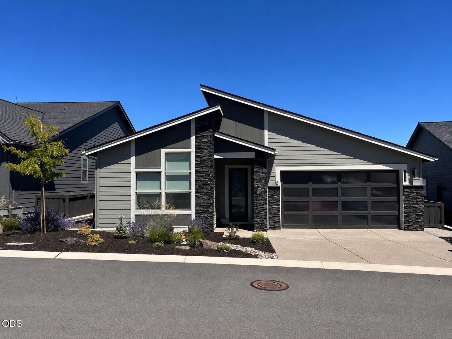 3038 NW Butte View Drive