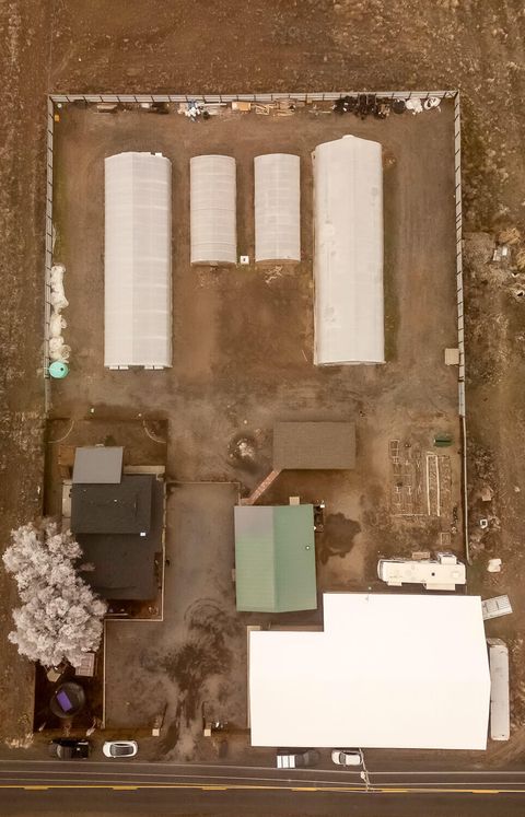 Tiny photo for 26695 Horsell Road, Bend, OR 97701 (MLS # 220214081)