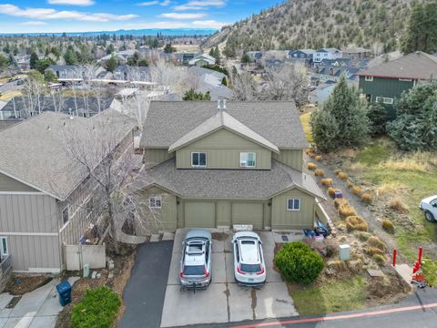 1696 NE Lotus Drive Bend OR 97701