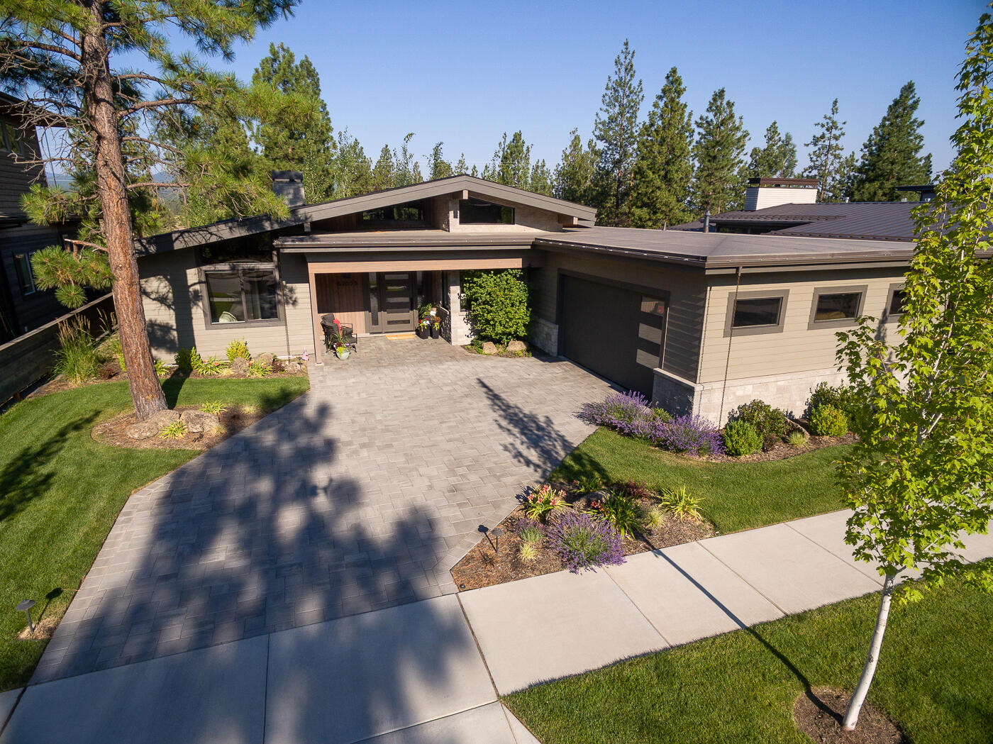 Three Pines Ridge - Residential