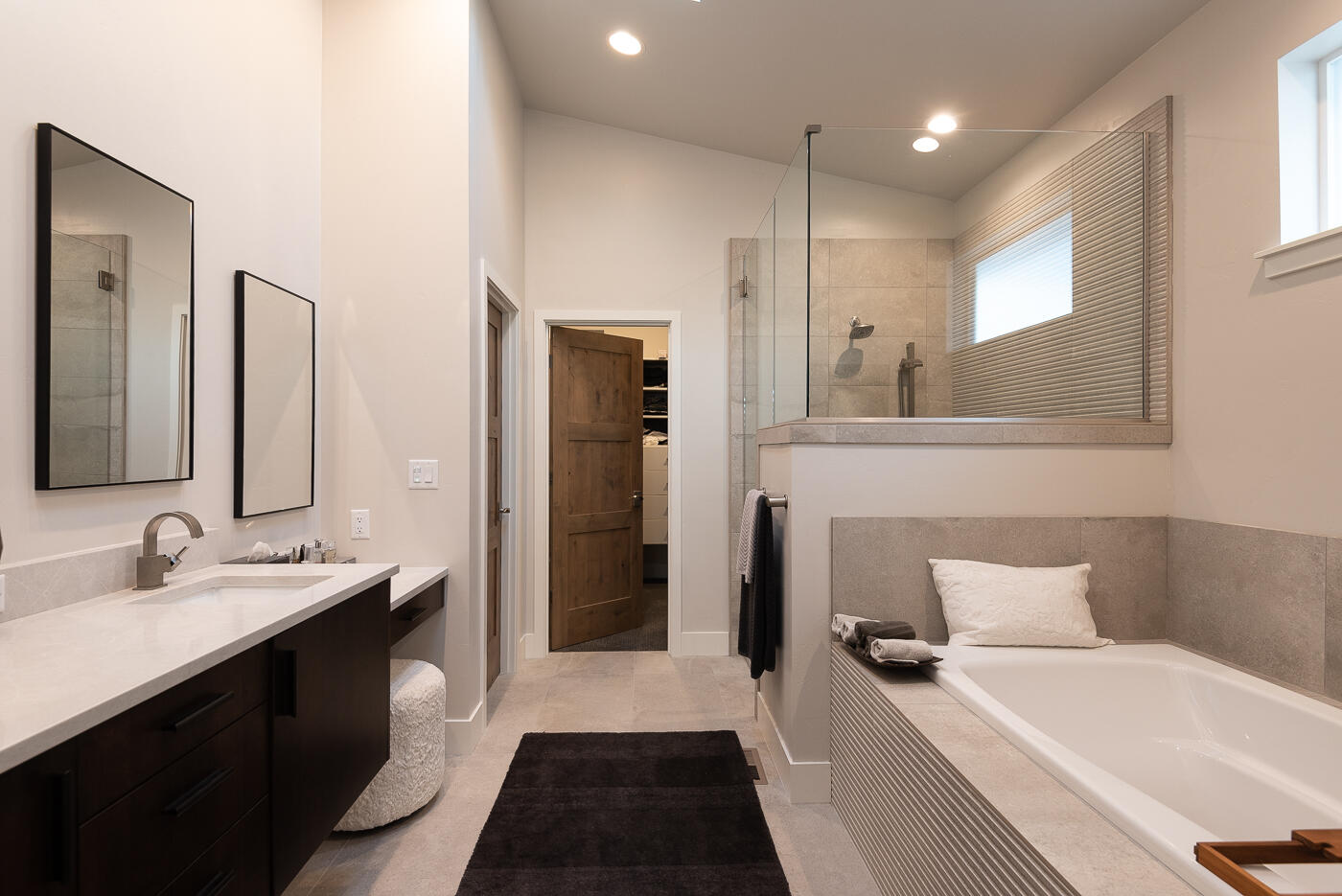 Three Pines Ridge - Residential