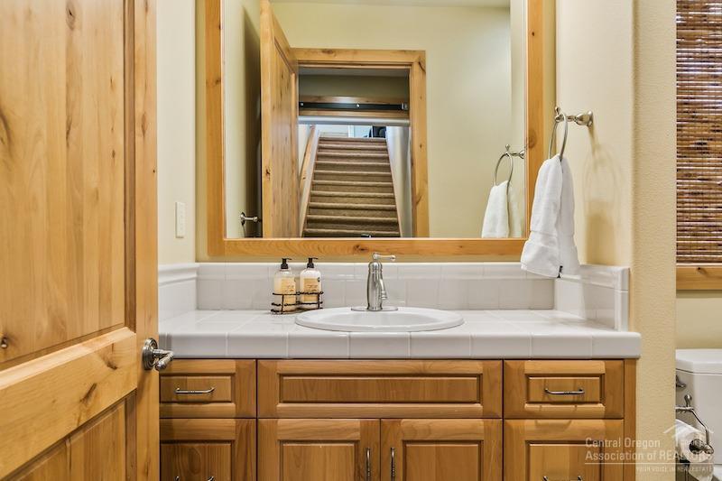 Skyliner Summit - Residential