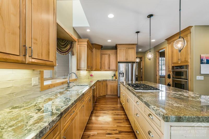 Skyliner Summit - Residential