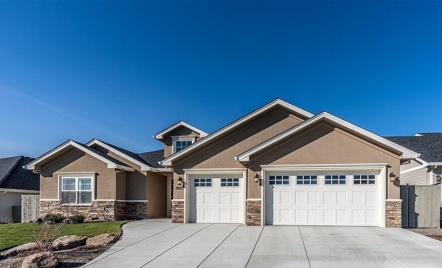 Don't miss this stunning single-level home in a fantastic, sought after East Medford neighborhood. Built in 2016, this 3 bed, 2.5 bath, 2,124 sq. ft. home is like new with an open floor plan, functional living spaces plus numerous upgrades, amenities and exquisite details throughout. Large living area with gorgeous ceiling treatments, hardwood floors, built-in cabinetry and a distinctive fireplace with mantle and granite surround. Light and bright gourmet kitchen featuring a huge center island w/eating bar, custom white painted cabinetry, granite countertops, subway tile backsplash, professional grade ss appliances, modern pendant lighting and a built-in desk with additional storage. Luxurious master suite that boasts a dual sink vanity, huge walk-in tile shower and a walk-in closet. Fantastic laundry room that includes a sitting bench, laundry sink and access to the backyard. Large covered patio and bbq area, fully fenced and landscaped with an oversized 3 car garage.