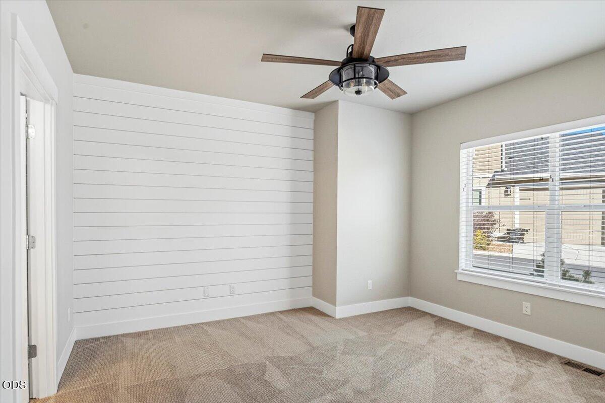 2755 SW Greens Boulevard APT 17