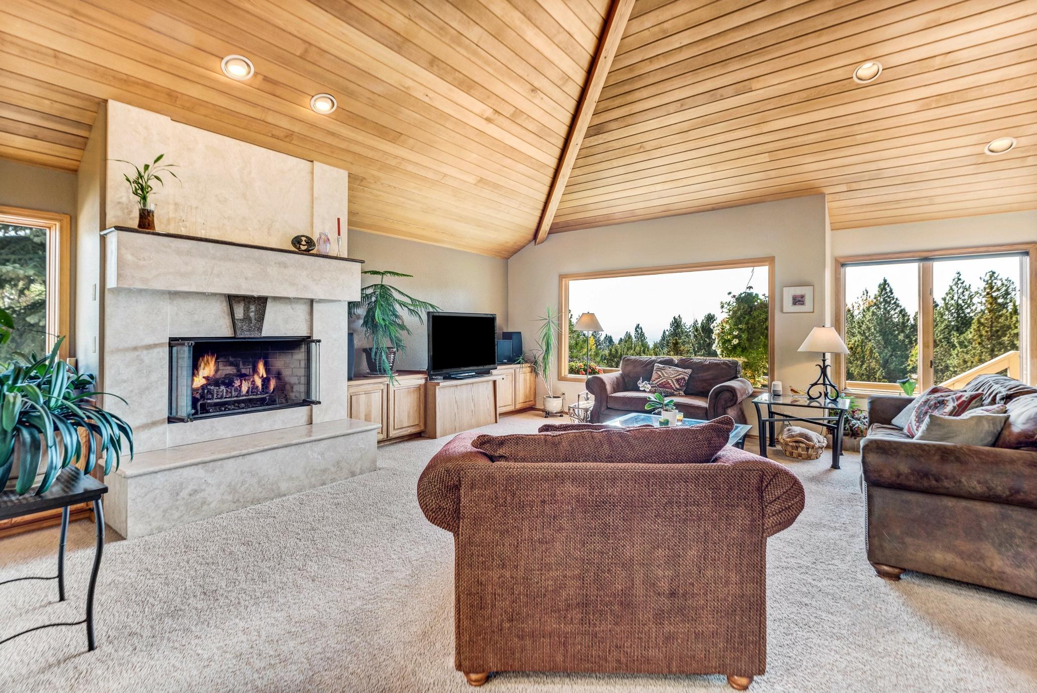 Awbrey Butte - Residential