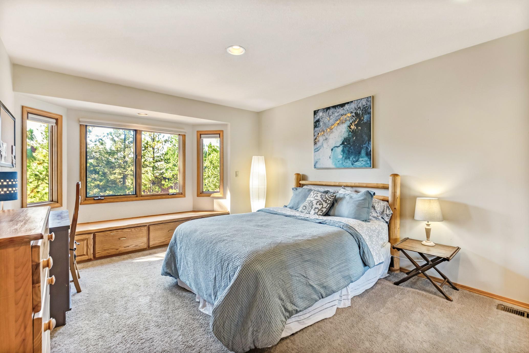 Awbrey Butte - Residential