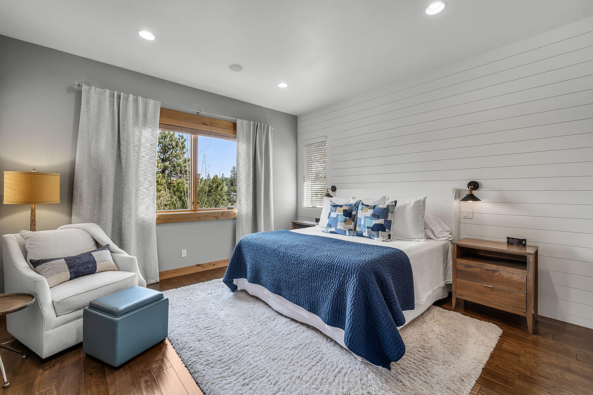 Three Pines - Residential