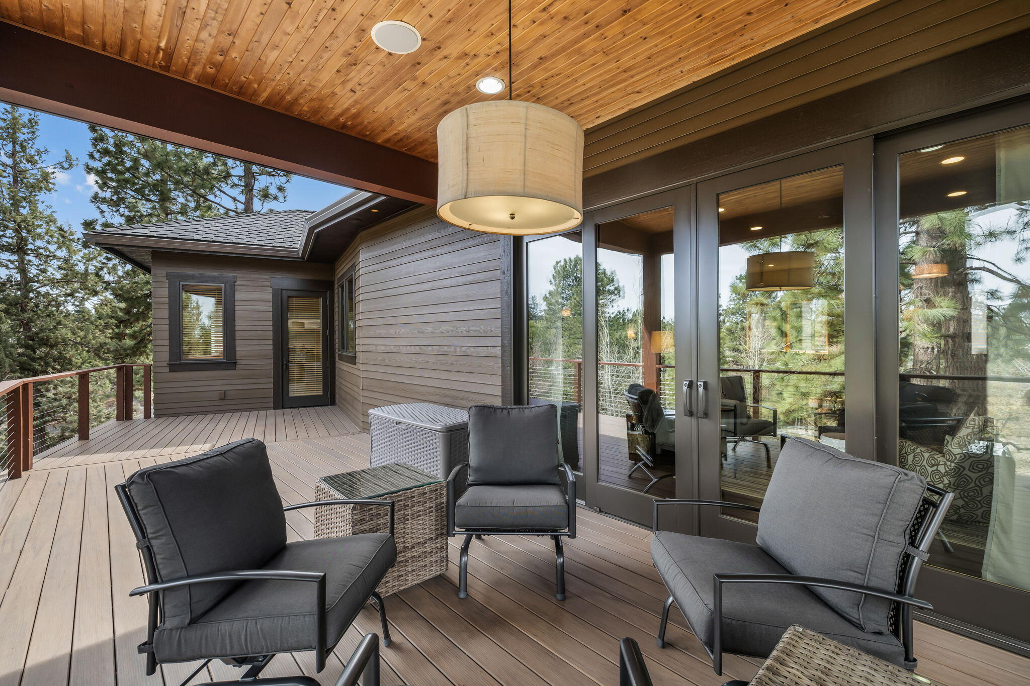 Three Pines - Residential