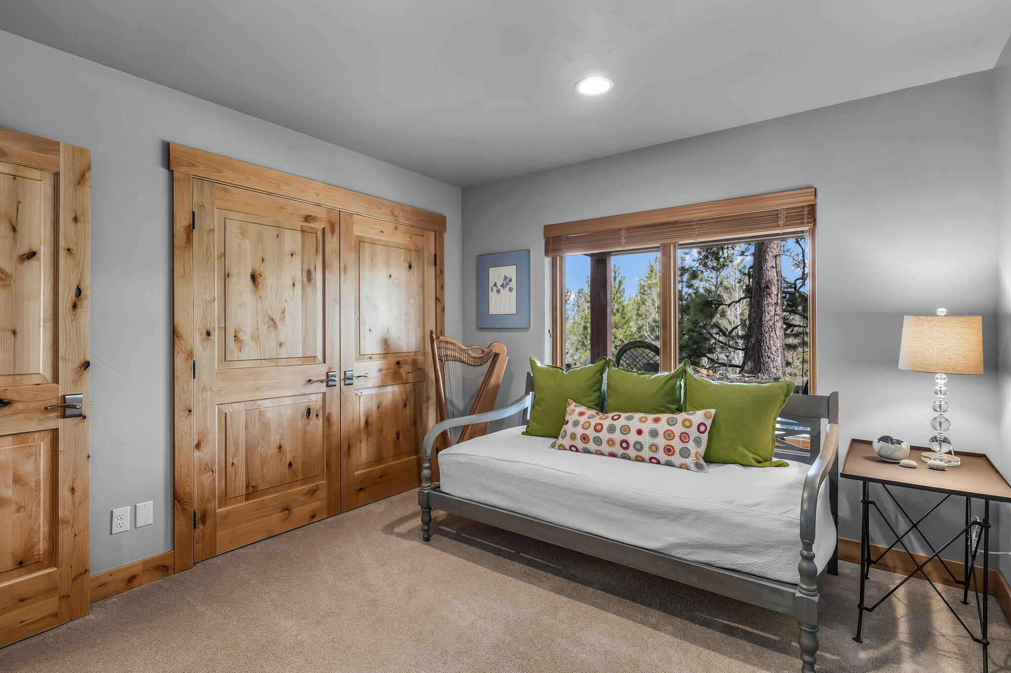 Three Pines - Residential