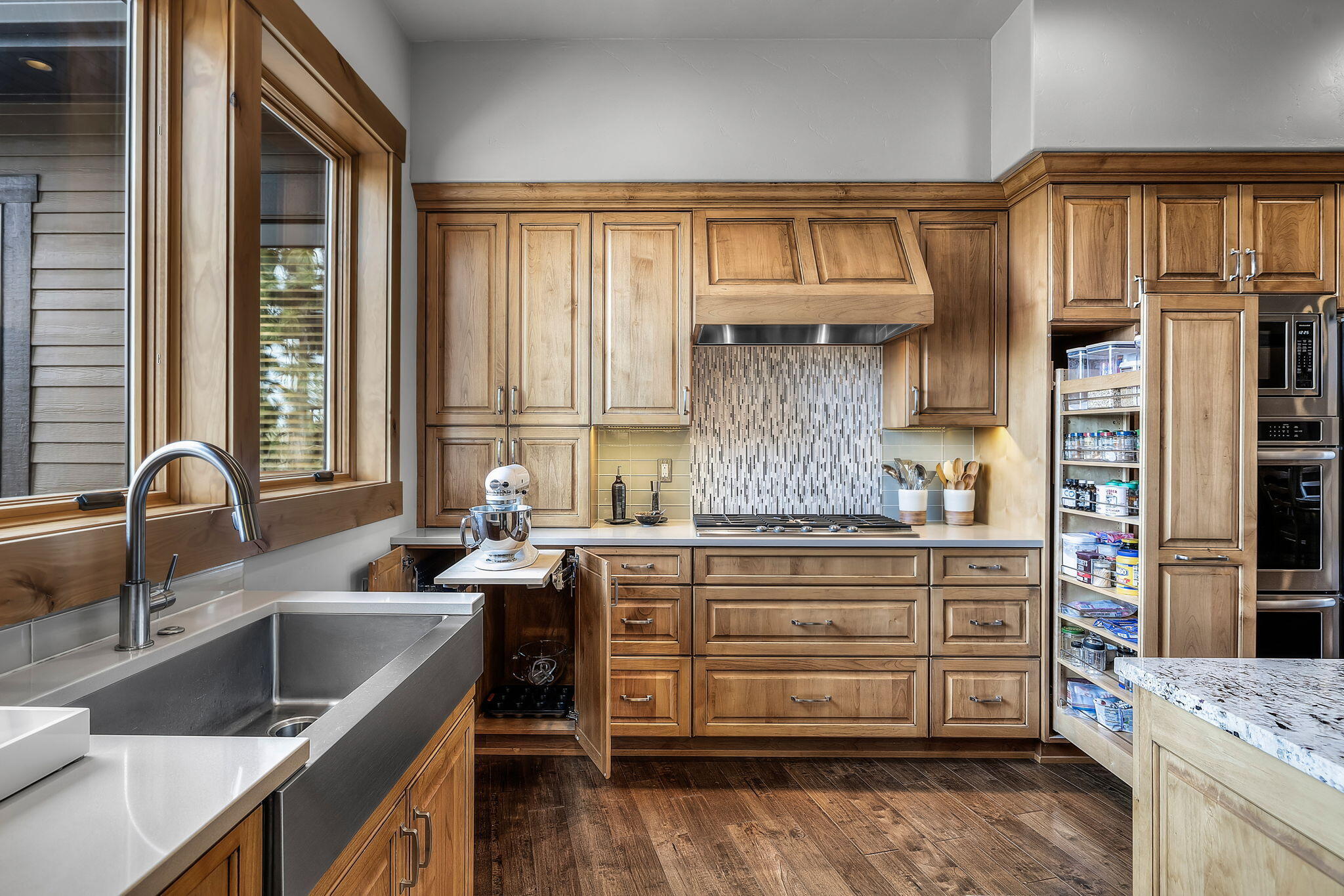 Three Pines - Residential