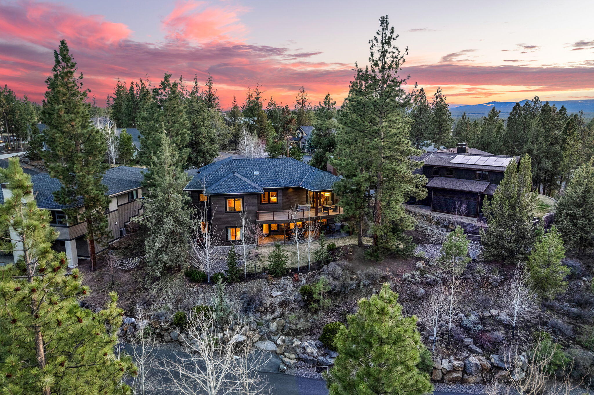 Three Pines - Residential