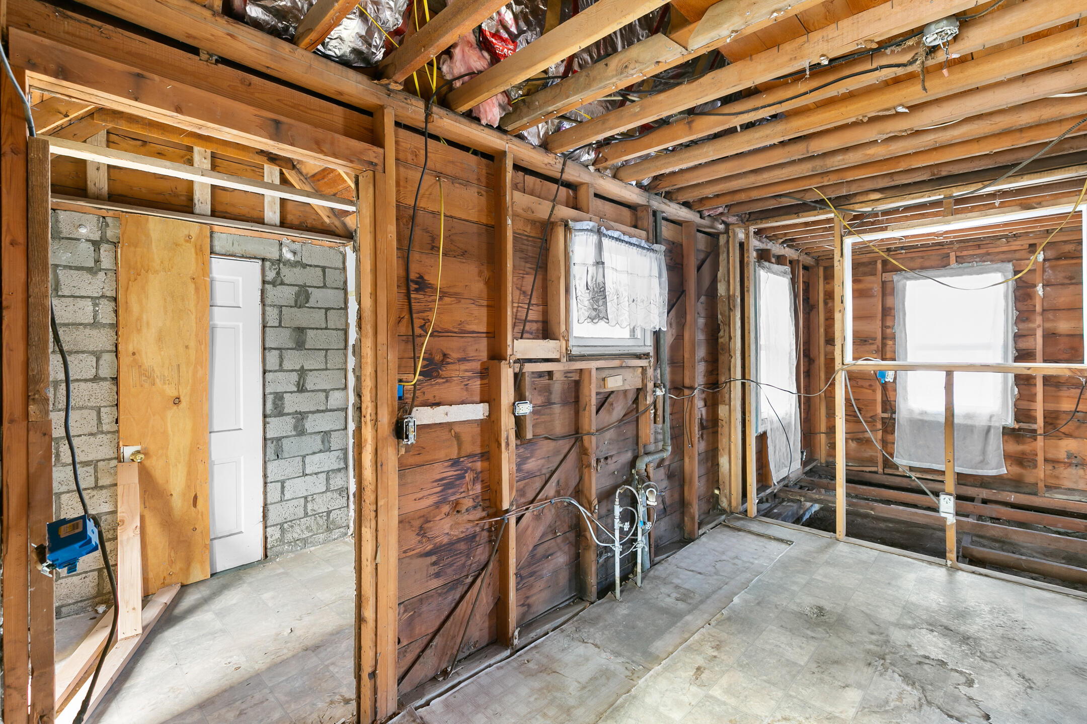 Railroad - Residential