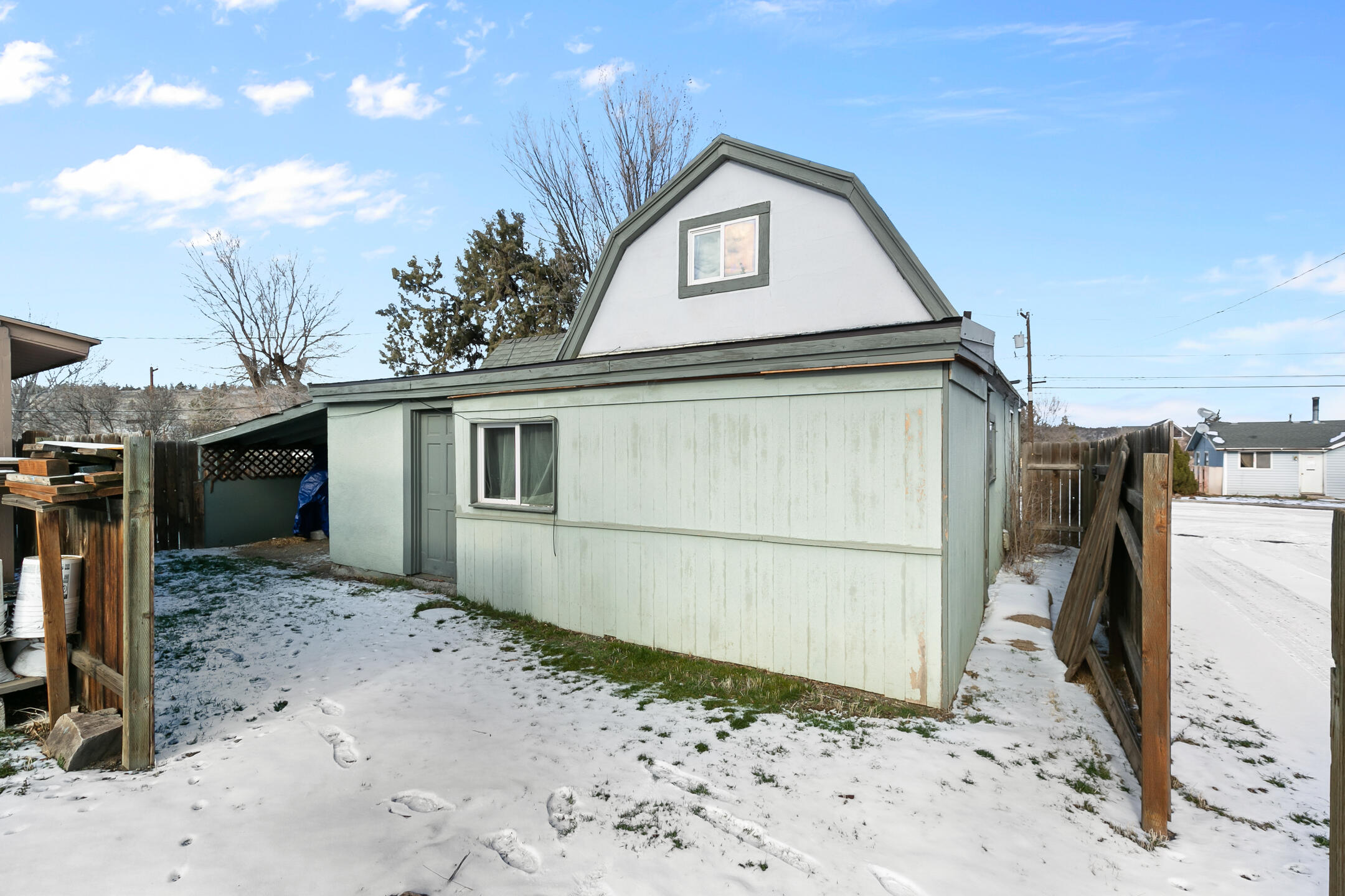 Railroad - Residential