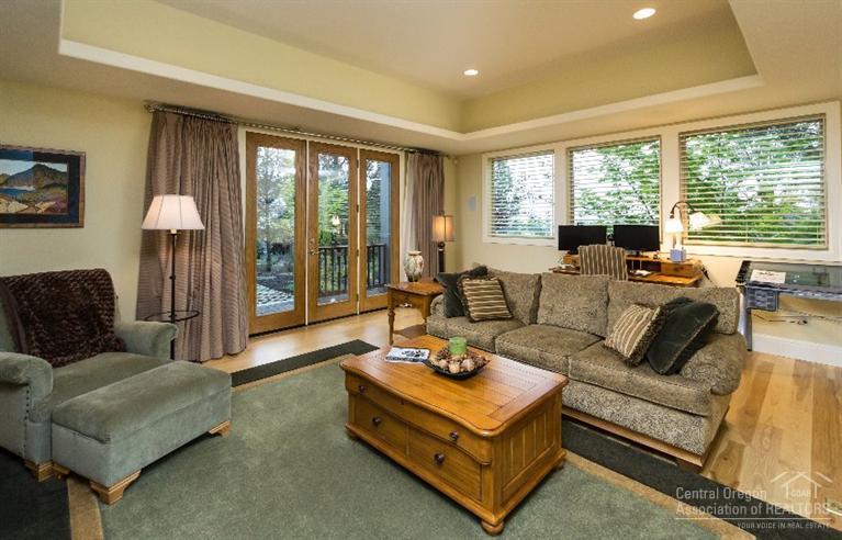 Awbrey Butte - Residential