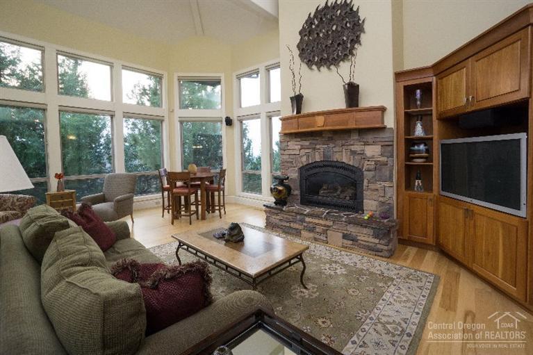 Awbrey Butte - Residential