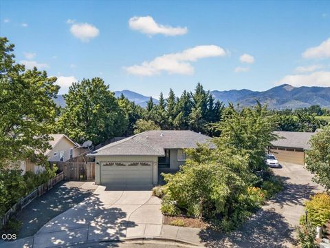 Photo of 100 Brierwood Drive, Talent, OR 97540 (MLS # 220225120)
