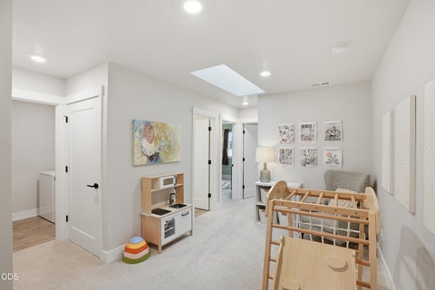 Tiny photo for 3031 NE Red Jasper Place, Bend, OR 97701 (MLS # 220223206)
