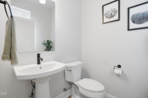 Tiny photo for 3031 NE Red Jasper Place, Bend, OR 97701 (MLS # 220223206)