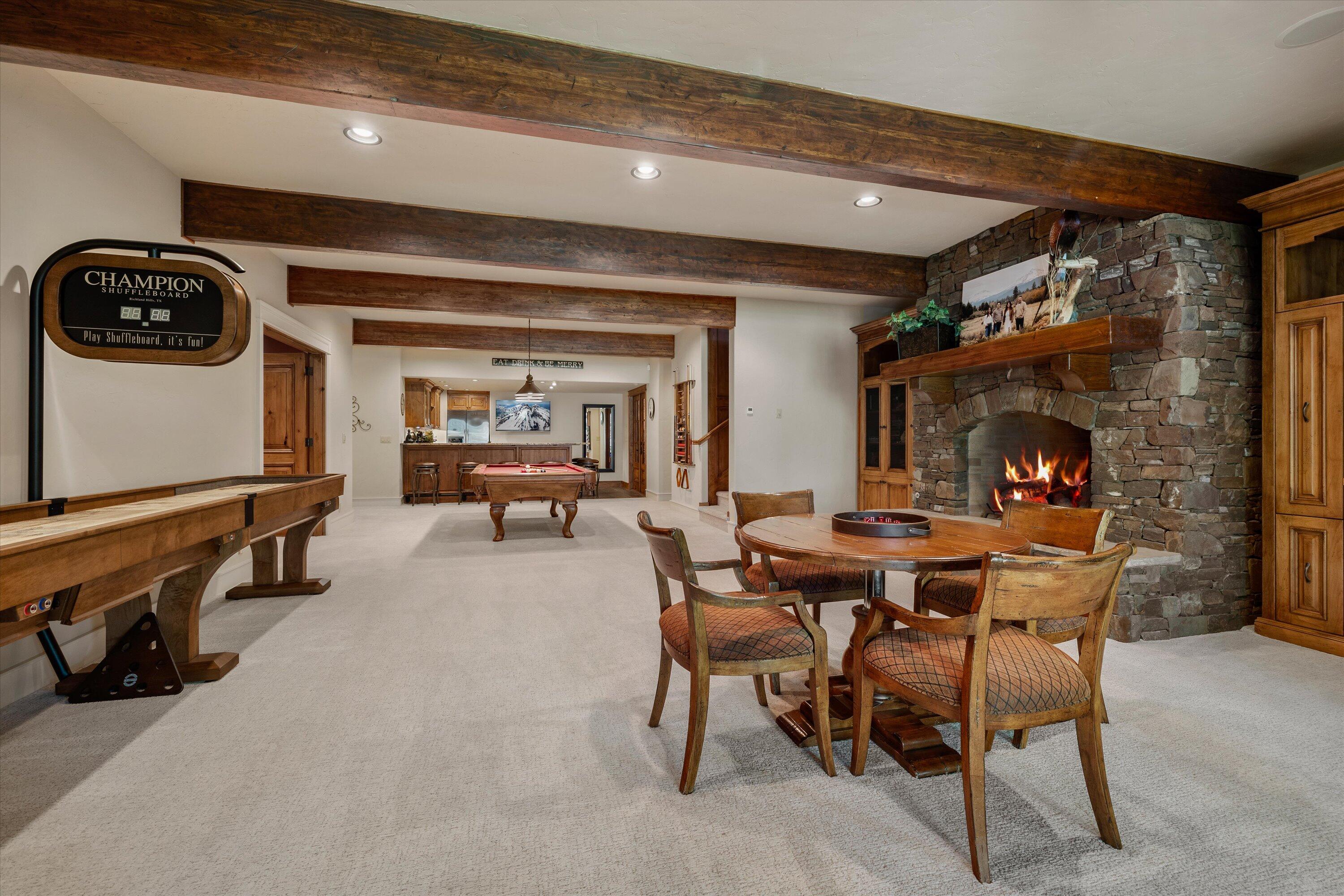 Broken Top - Residential