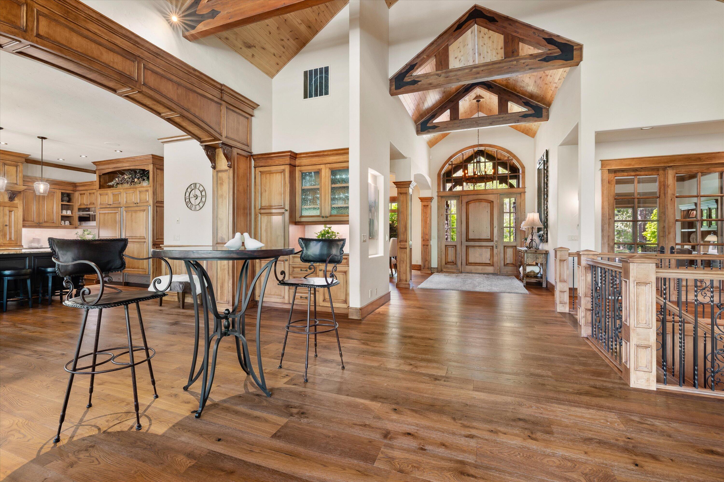 Broken Top - Residential