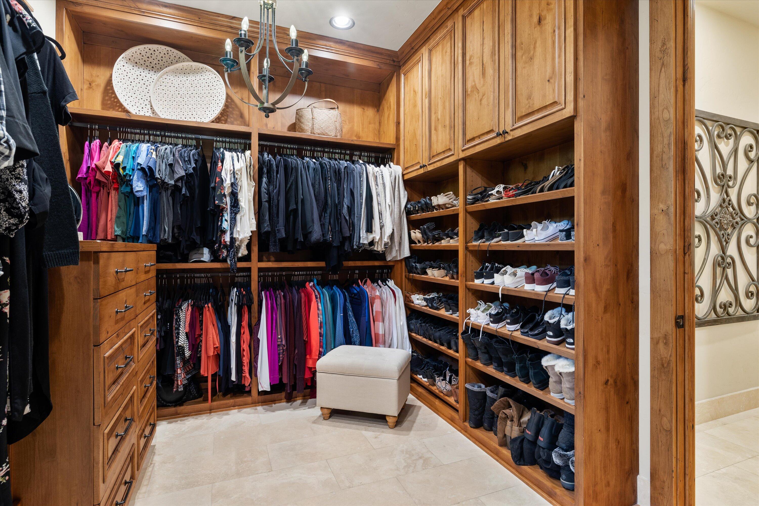 Broken Top - Residential